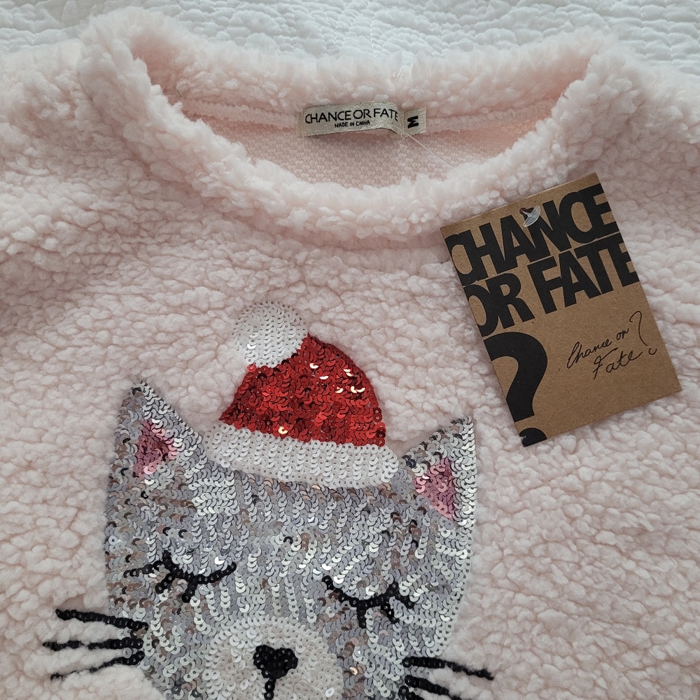 🎄Holiday Fleece Top w/Sequin Cat😽